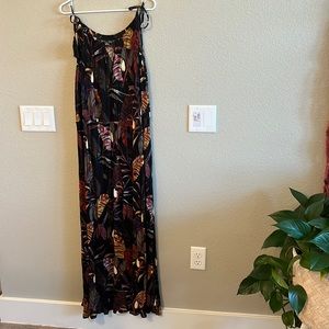 City Chic xl 22 Long Maxi Dress with tassel adjustable shoulders